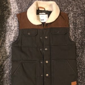 Zara Vest